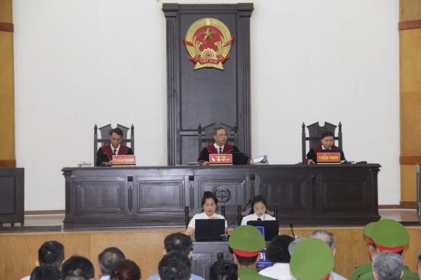 Đề xuất giảm án 13-14 năm tù cho bị cáo Trịnh Văn Quyết do khắc phục hậu quả tích cực.