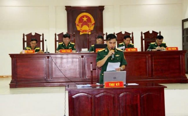 Huỷ Quyết Định Ra Quân Đối Với H và A