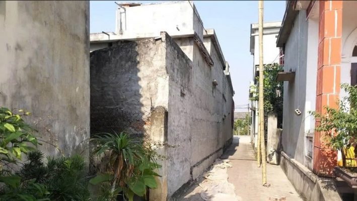 Tranh Chấp Lối Đi Chung: Thẩm Quyền Giải Quyết và Vai Trò Của Tòa Án